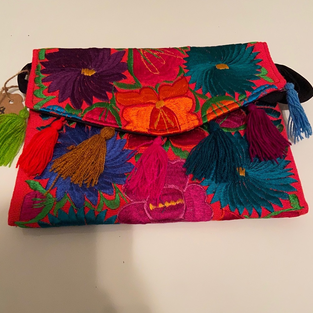 Floral clutch bag